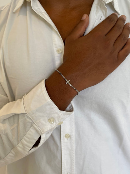 FaithLink™ Minimalist Cross Bracelet