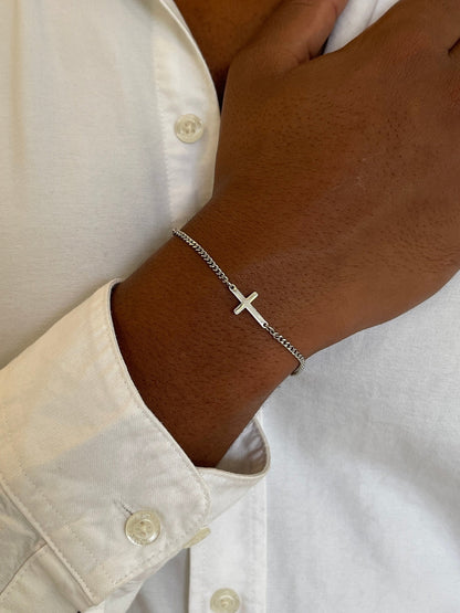 FaithLink™ Minimalist Cross Bracelet